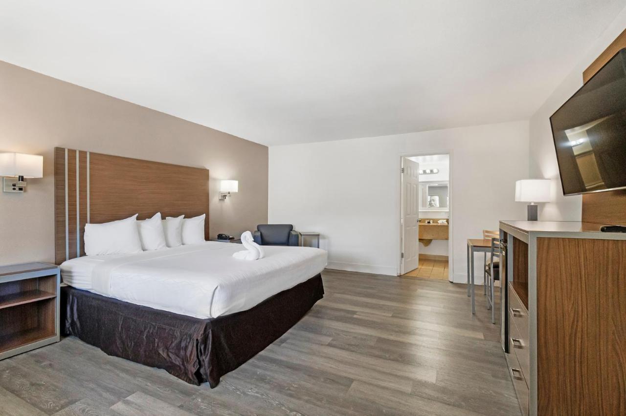 Heritage Inn Express Roseville Extérieur photo