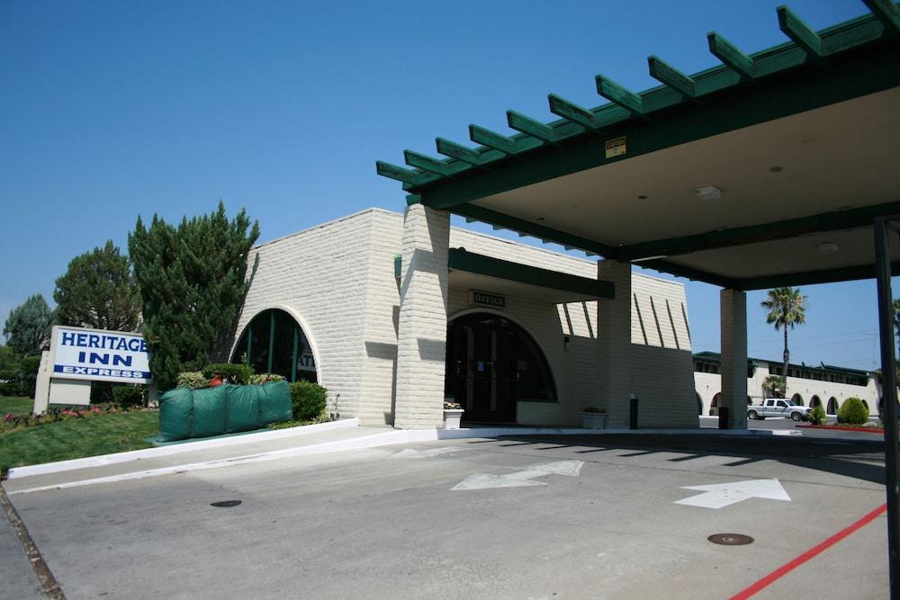 Heritage Inn Express Roseville Extérieur photo