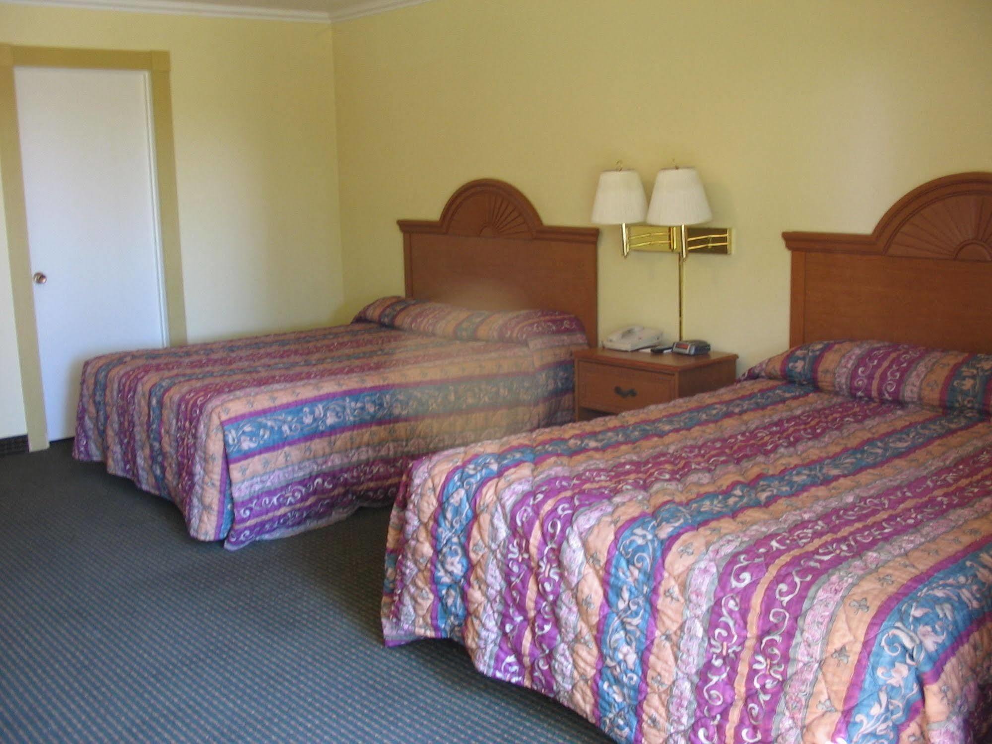 Heritage Inn Express Roseville Extérieur photo