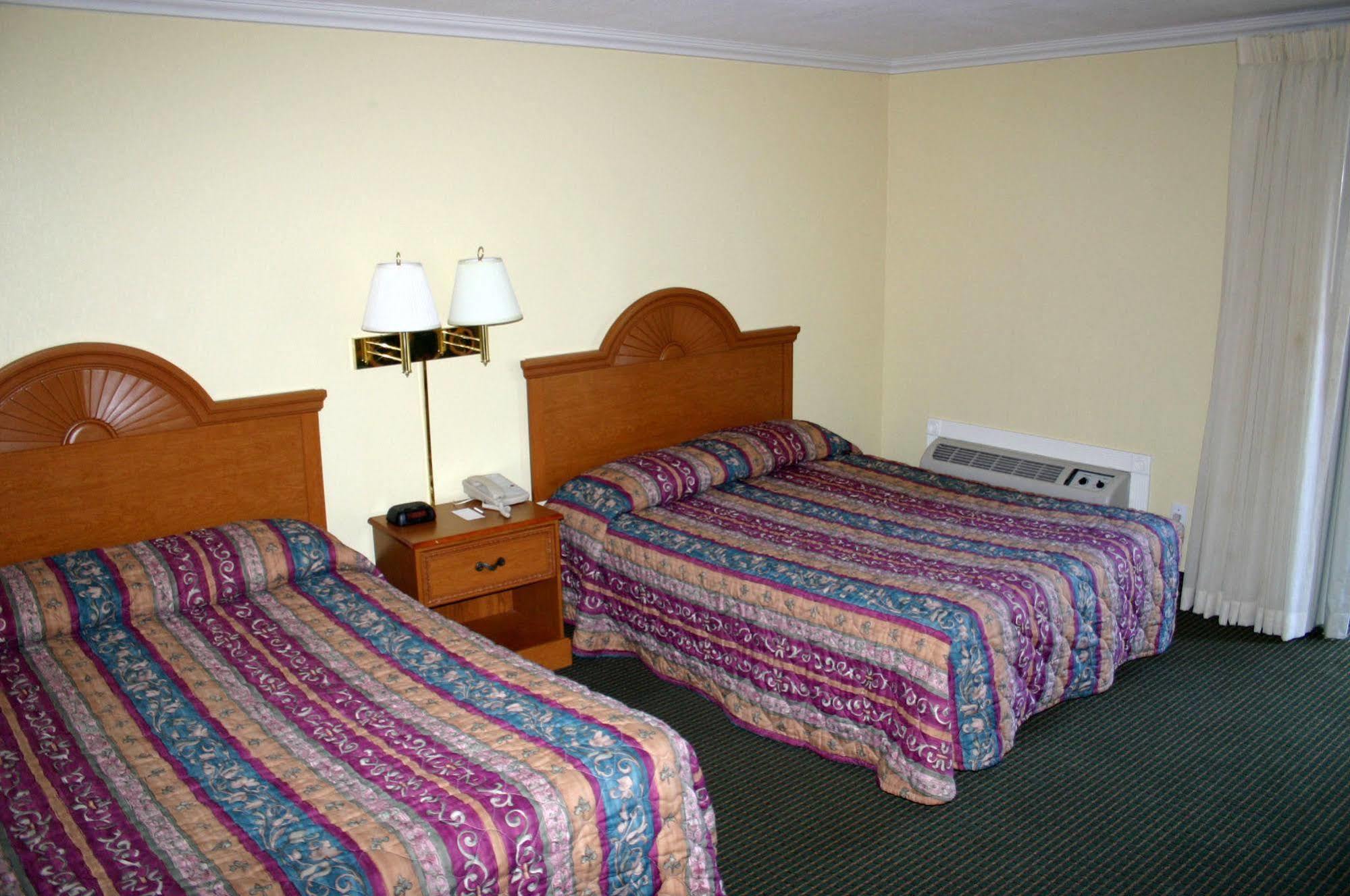 Heritage Inn Express Roseville Extérieur photo